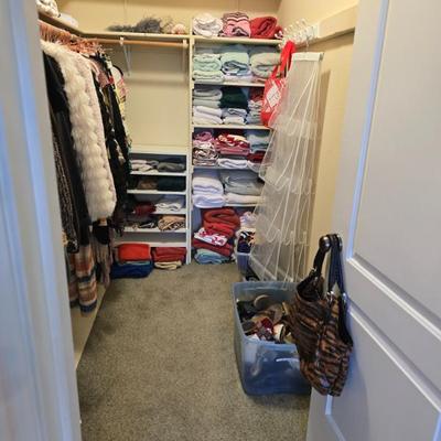 Sale Photo Thumbnail #123