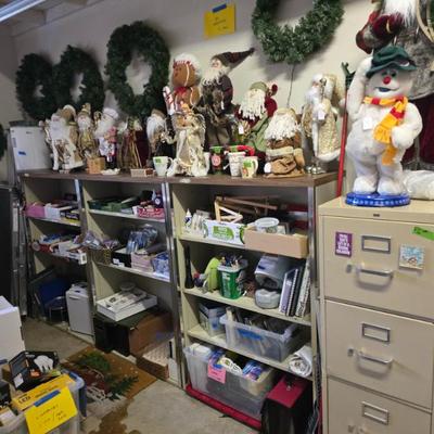 Sale Photo Thumbnail #139: Holiday