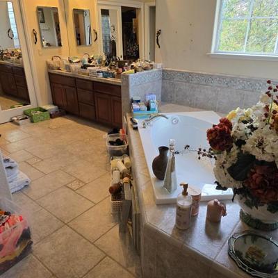 Sale Photo Thumbnail #121