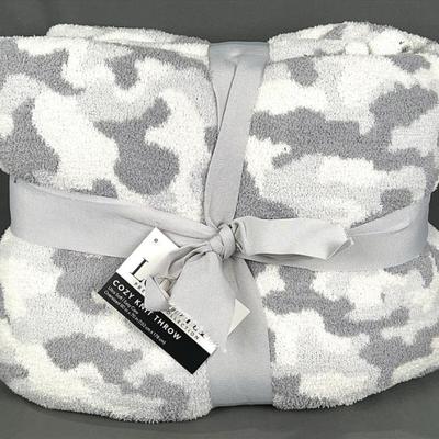 Sale Photo Thumbnail #393