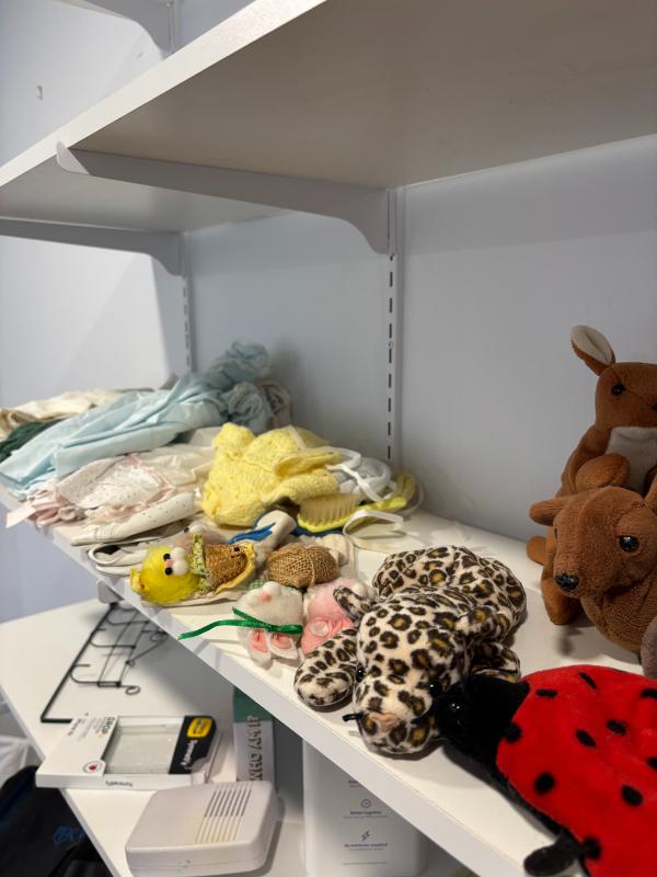 Sale Photo Thumbnail #42