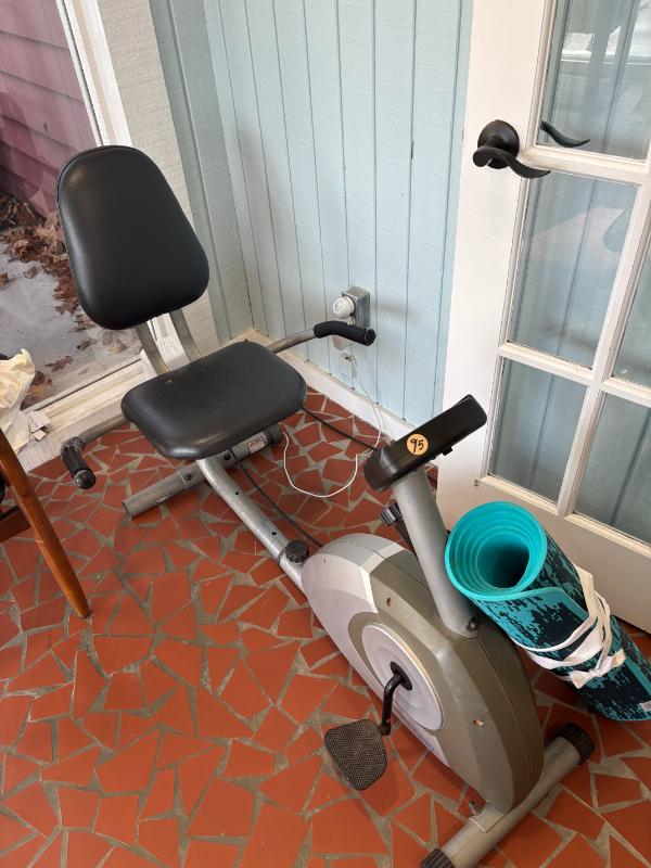 Sale Photo Thumbnail #4