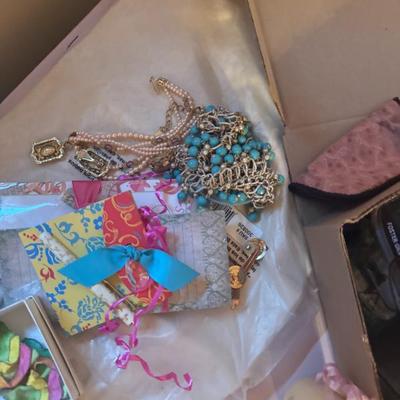 Sale Photo Thumbnail #34