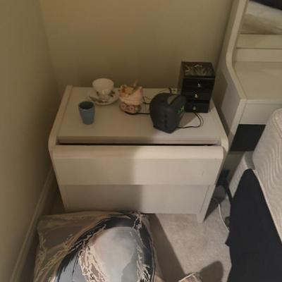 Sale Photo Thumbnail #205