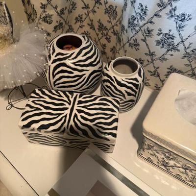 Sale Photo Thumbnail #152