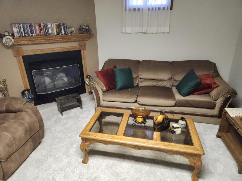 Sale Photo Thumbnail #36