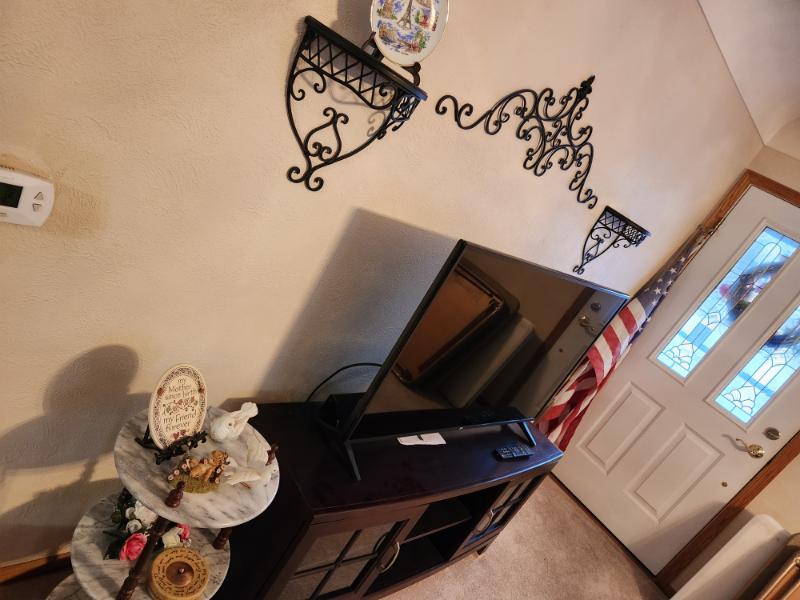 Sale Photo Thumbnail #27