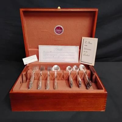 Vtg Wm. Rogers "ROYAL EMPRESS" Crown Inlaid Silverplate Set