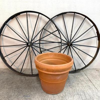 Vintage Metal Wagon Wheels + Large Terra Cotta Pot