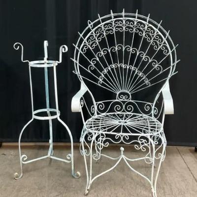 Vintage Peacock Style Garden Chair W/ Planter Stand 