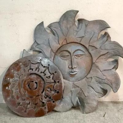 Cast Aluminum Sun Face Wall Decor & 18” Round Wall Art
