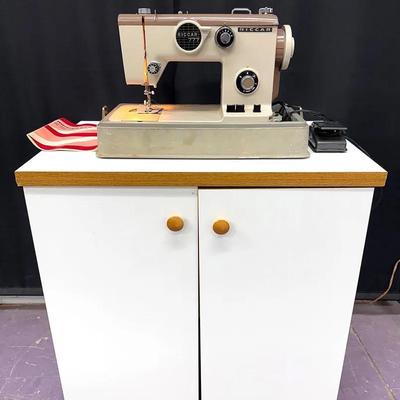 Vintage Riccar 777 Sewing Machine with Folding Cabinet – Made in Japan