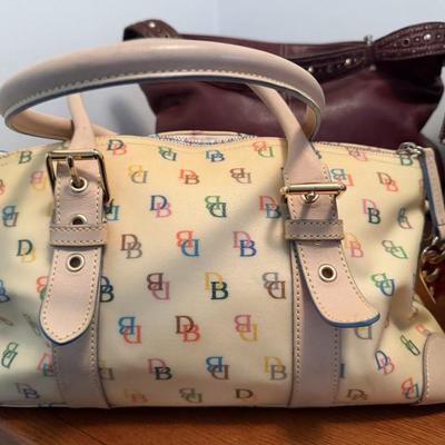 Sale Photo Thumbnail #92