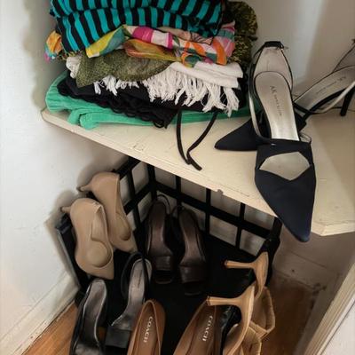 Sale Photo Thumbnail #98