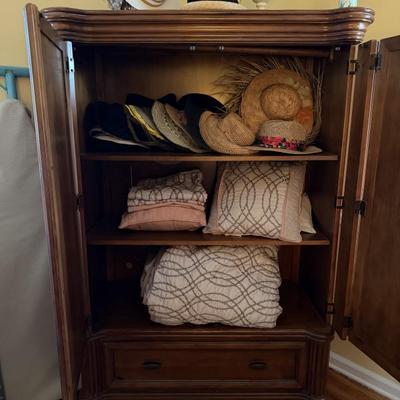 Sale Photo Thumbnail #102