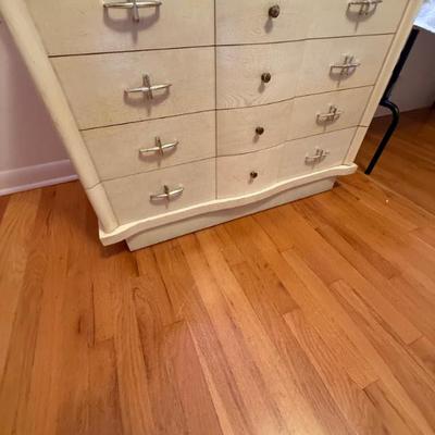 Sale Photo Thumbnail #146