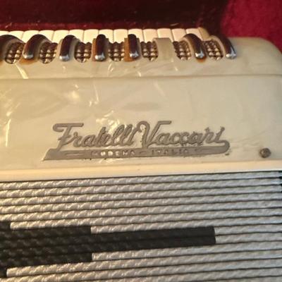 Sale Photo Thumbnail #16