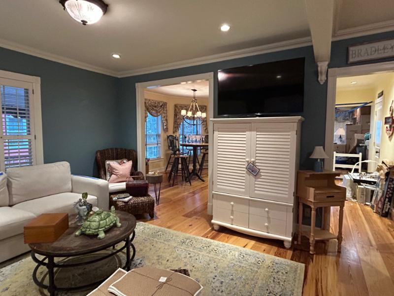 Sale Photo Thumbnail #8