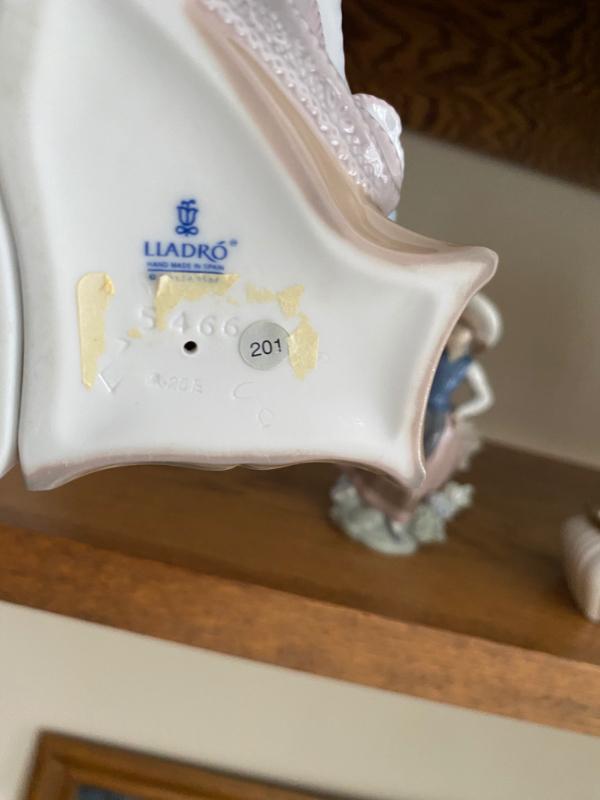 Sale Photo Thumbnail #138