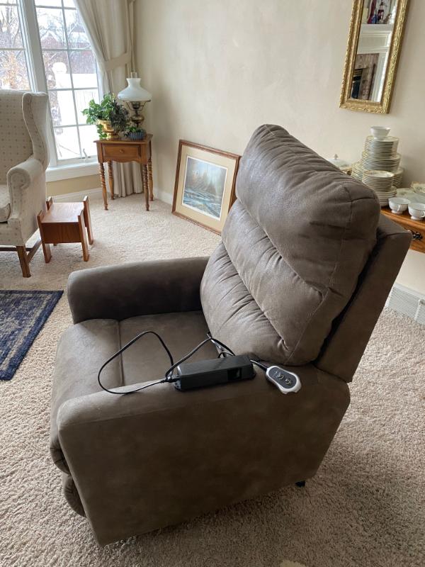 Sale Photo Thumbnail #128