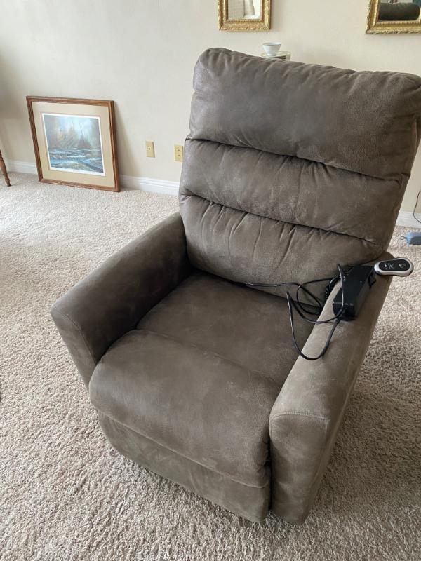 Sale Photo Thumbnail #129