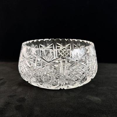 Sale Photo Thumbnail #70: Lot #70 Antique American Brilliant Cut Glass Crystal Bowl – Deep Hobstar & Diamond Pattern, Sawtooth Rim, 7.5”