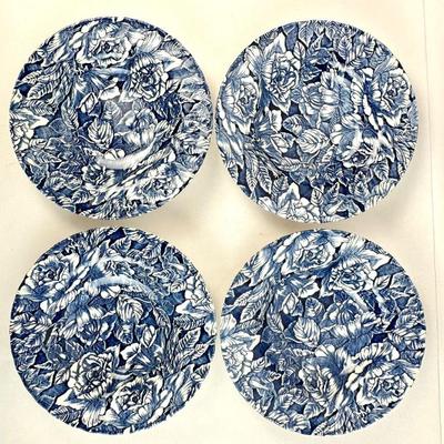 Sale Photo Thumbnail #59: Lot #59 Churchill “The Georgian Collection” Low Bowls - Set of 4