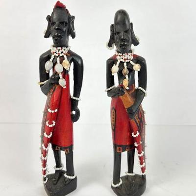 Sale Photo Thumbnail #26: Lot #26 Pair of Vintage Maasai Carved Wood Figures – Hand-Painted & Beaded African Tribal Art
