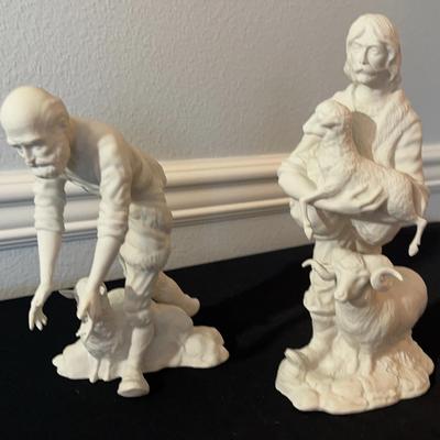 Boehm Porcelain Creche Shepherds
