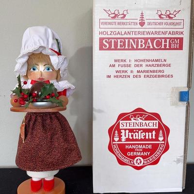 Steinbach 16” Nutcracker * Mrs. Cratchit * S 1918 *