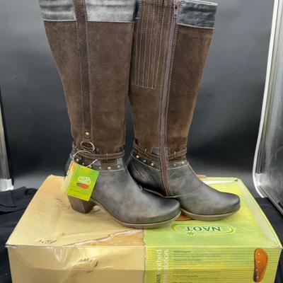 NEW! Naot Gratify Equestrian Riding Tall Boots * Women’s Size EUR 40/ US 9.5 