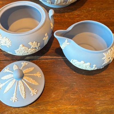 Wedgwood Blue ‘ Juno and Ceres ‘ Creamer and Lidded Sugar Bowl 