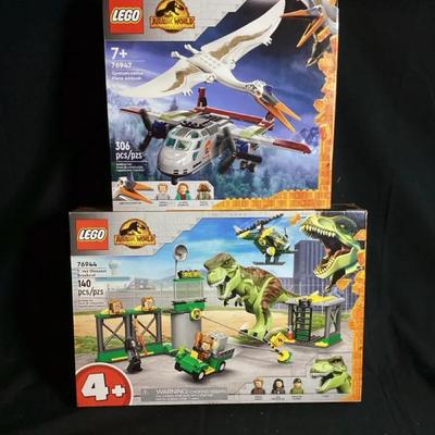 Lego Jurassic World Dominion - T. Rex Dinosaur Breakout & Quetzalcoatlus Plane Ambush