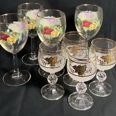 Mixed Lot of Vintage Decorative Stemware – Floral Wine Glasses & Gold-Leaf Cordial Glasses 