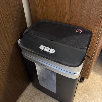 Sale Photo Thumbnail #32