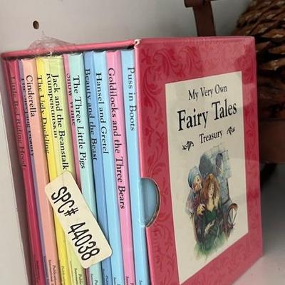 Sale Photo Thumbnail #144