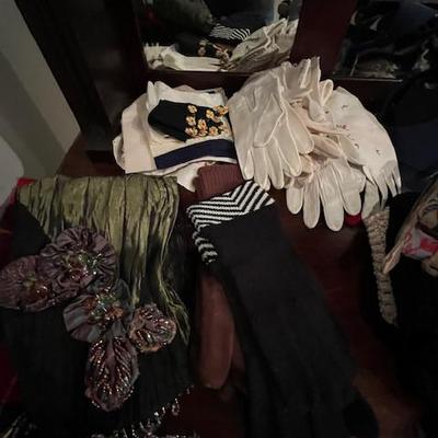 Sale Photo Thumbnail #327