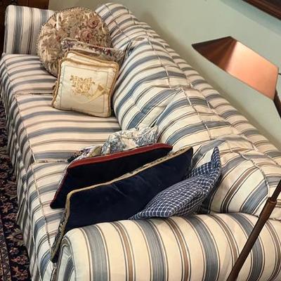 Sale Photo Thumbnail #121