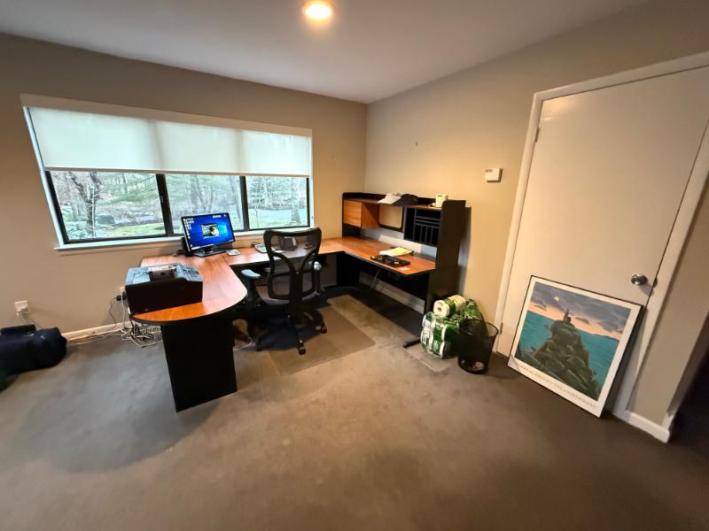 Sale Photo Thumbnail #27