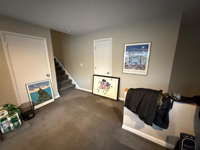 Sale Photo Thumbnail #28