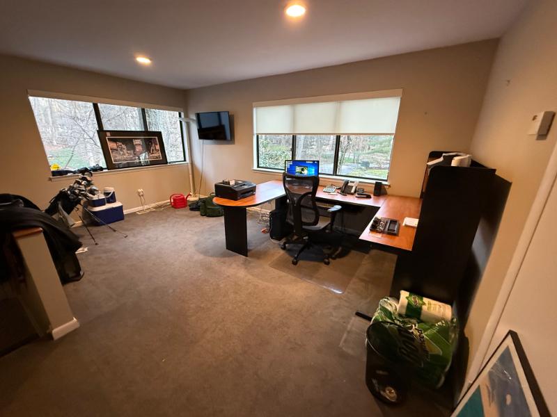 Sale Photo Thumbnail #26