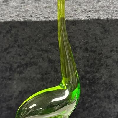 vintage Viking Glass Epic Egret figurine in avocado green glass