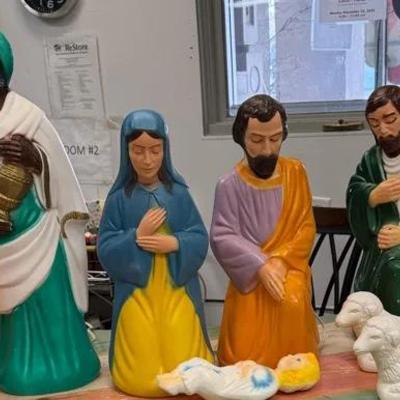 Lighted Nativity Scene Blow Mold Outdoor Christmas Decoration