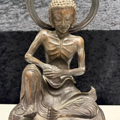 Sculpture of the fasting Buddha with halo, by Minamoto Masakatsu. Japan, Edo period, 1630