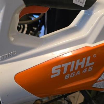 Sale Photo Thumbnail #117