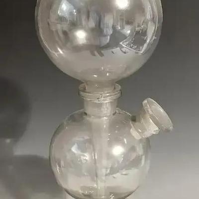 Vintage Blown Glass Kipp’s Apparatus 
