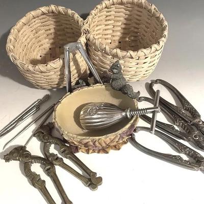 Vintage Gorham Heritage Silverplate Nutcrackers, Solid Brass Rooster Nutcrackers With Nut Bowl 