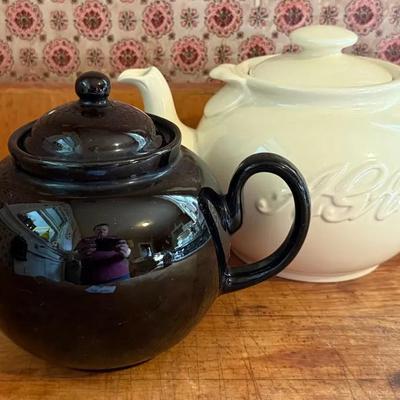English Teapots (2) With AGA and Cauldron
