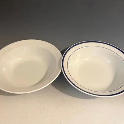 Williams Sonoma White And Brasserie Blue Serving Bowls