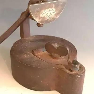 Antique Gluck-Auf Cast Iron Frog Miner’s Lamp, Germany 